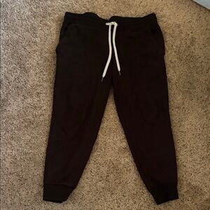True Classic Men's Black Joggers